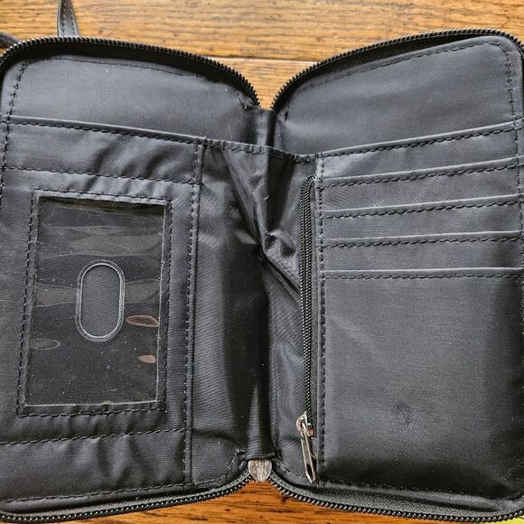 Ivory & Black Stripe Crossbody Wristlet Credit Card Purse | Compact Travel Bag - Picture 2 of 7